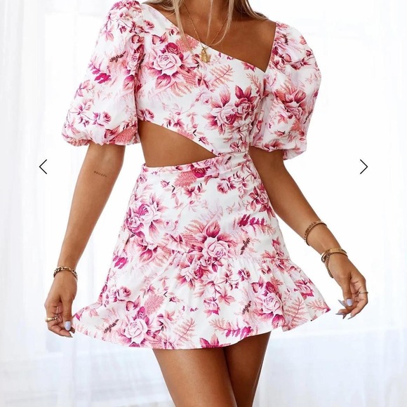 Hello Molly Dresses & Skirts - Hello Molly • Floral Cutout Puff Sleeve Square Neck Mini Dress Pink White XS US2
